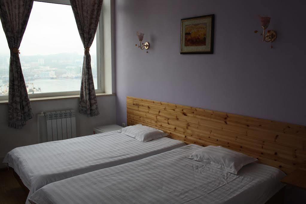 Hotel Istok Владивосток Екстериор снимка